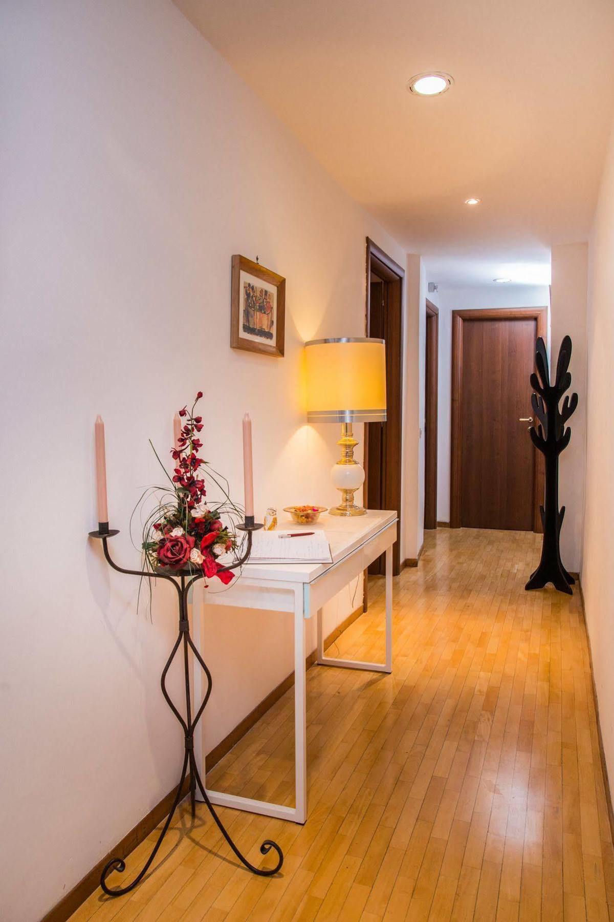 Eternal Bed and breakfast 2*